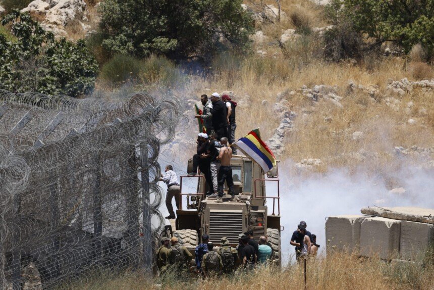 صدام في السويداء...هل نحن مستعدّون «لمدنية مبنية من الحذر» أكثر من الأمل؟