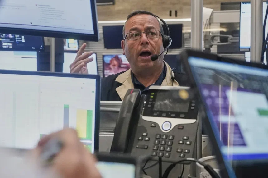 لماذا تراجعت أسهم التكنولوجيا قبل ندوة «جاكسون هول»؟