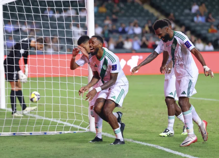 عاصفة أهلاوية تضرب شباك القادسية