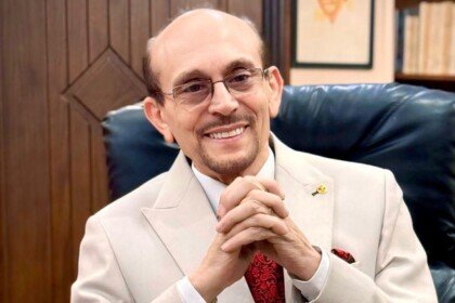 محمد صبحي يتعافى بعد وعكة صحية… تعرف على آخر تطورات الحالة الصحية للفنان الكبير