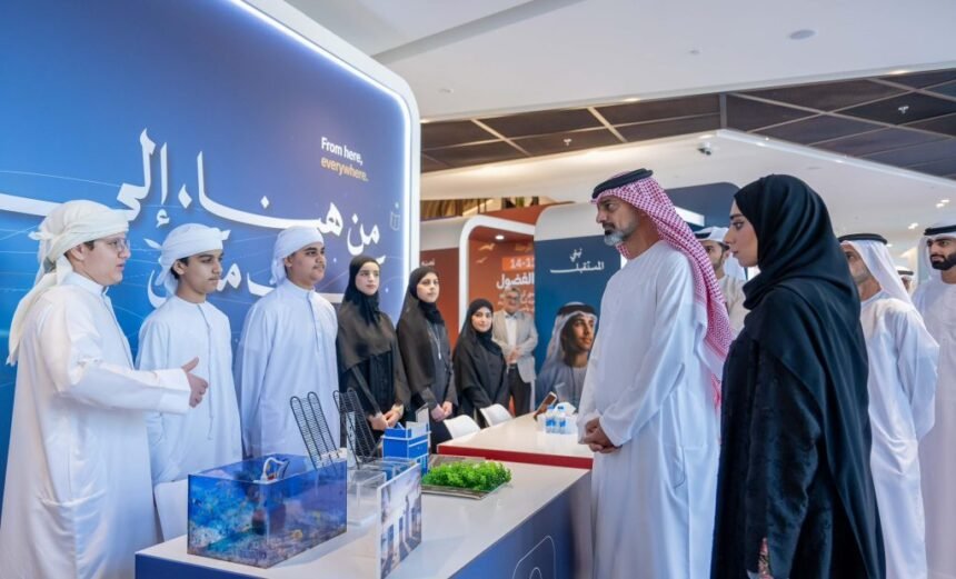 بالصور.. عمار بن حميد يعتمد استراتيجية "أجيال 2026" | نافذة الشرق