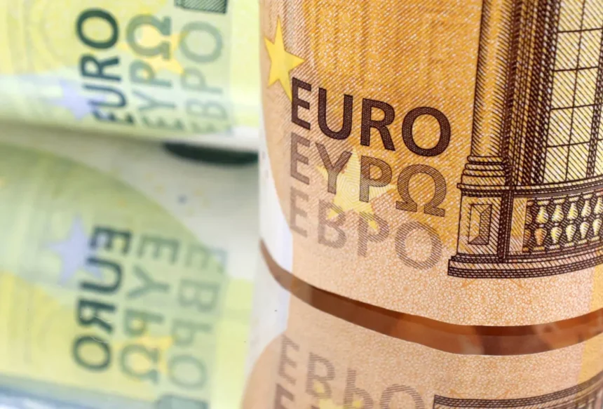 أسعار الطاقة وتوقعات الفائدة تدفعان سندات اليورو نحو مكاسب أسبوعية | نافذة الشرق