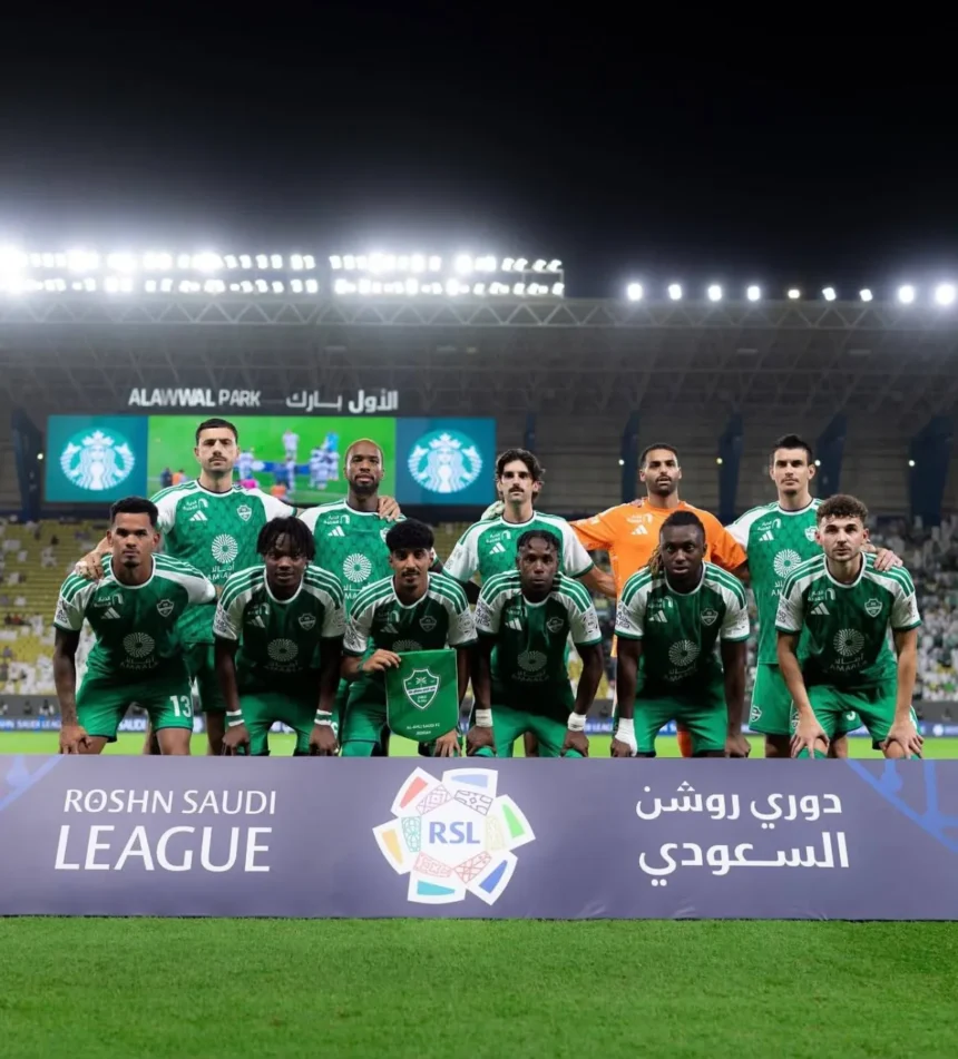 لاعبو الأهلي يطمئنون جماهيرهم بعد الفوز على الدرعية | نافذة الشرق لاعبو الأهلي يطمئنون جماهيرهم بعد الفوز على الدرعية | نافذة الشرق