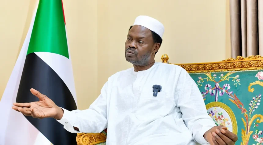 التشكيلات العسكرية وتسليح القبائل يهددان وحدة السودان | نافذة الشرق